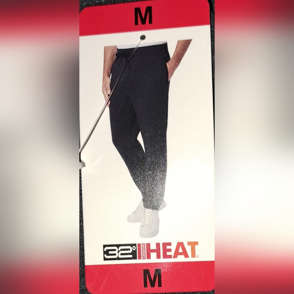32゚ HEAT Joggers for men.